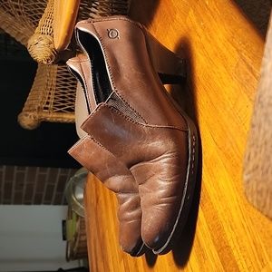 Vintage 90s Leather Booties Stacked Heel Pointy Toe Gusset Size 9